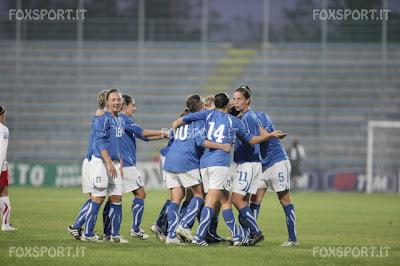 WEEK-END + 24 - Italia Femminile, spettacolo vero. Conquistato in anticipo il pass per Euro Svezia 2013