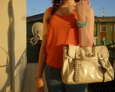 Outfit post:orange shirt