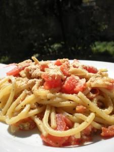 Spaghetti alla Chitarra con Pesto di Mandorle
