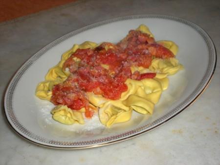 Ravioli al sugo all’Amatriciana