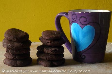 Ricette per mangiar sano: Biscotti al cioccolato riciclosi (di Micaela)