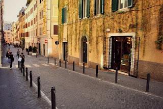 La segnaletica stradale a Roma