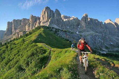 Sellaronda Hero 2012 ovvero... Il Walhalla del Biker