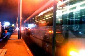 Da domani bus notturni per giovani e turisti Partono le linee Notte Rossa e Blu Notte