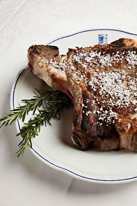 Bistecca alla fiorentina con polvere d'argento