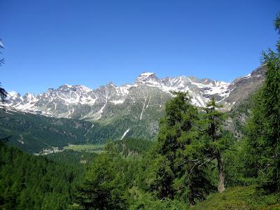 Gita di compleanno all'Alpe Devero. Ovvero: a noi lo Yosemite ci fa un baffo