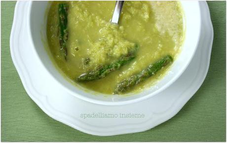 CREMA DI ASPARAGI VERDI CON PARMIGIANO