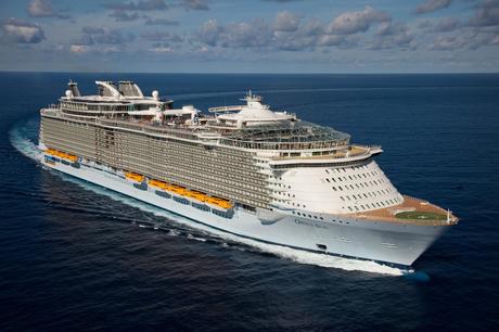 ROYAL CARIBBEAN: CONNESSIONI INTERNET ULTRA VELOCI A BORDO DELLE NAVI