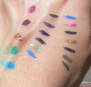 Swatches rubati (parte terza): Son tornata da Kiko... Eyeliner Active Colours!