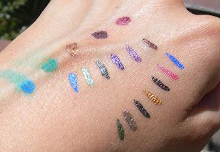 Swatches rubati (parte terza): Son tornata da Kiko... Eyeliner Active Colours!