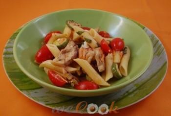 Insalata di pasta con verdure - Piatto ultimato