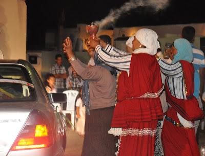 Dove si racconta di un matrimonio nella Tunisia profonda.