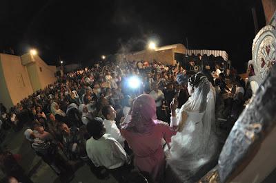 Dove si racconta di un matrimonio nella Tunisia profonda.