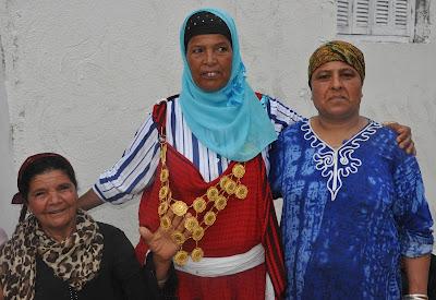 Dove si racconta di un matrimonio nella Tunisia profonda.