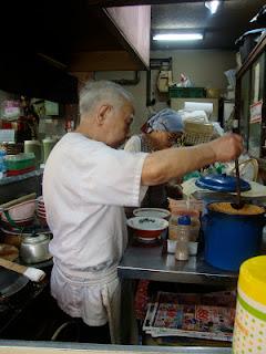 Lungo la strada per Nagasaki..... ed il vincitore del Ramen contest!