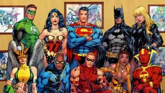 Wallpaper supereroi DC gratis