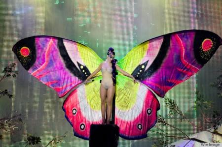 Katy Perry – Wide Awake: Un video sul controllo mentale Monarch