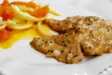 Scaloppine di lonza con salsa cremosa alle 3 senapi