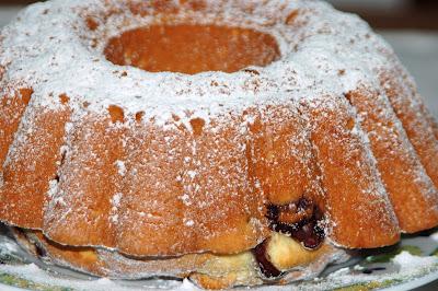 Ciambellone morbido con ciliegie nel bimby