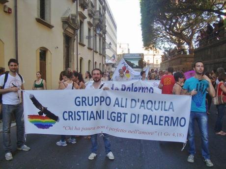 Foto del Gruppo Ali d'Aquila, Cristiani LGBT al Palermo Pride 2012