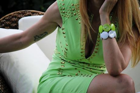 Abito giallo lime con borchie / Yellow lime dress with studs