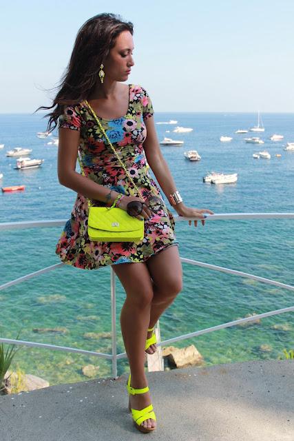 OUTFIT: Flowers Print & Neon Details