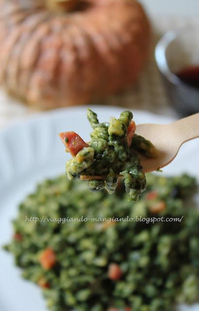 SPATZLE AGLI SPINACI CON BURRO E SPECK