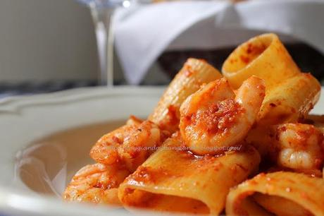 E 'MIEZZ PACCHERI CON 'NDUJA E MAZZANCOLLE