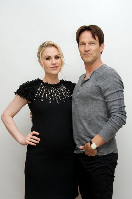 Anna Paquin e Stephen Moyer aspettano due gemelli