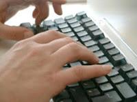 Scopri quanto sei veloce a scrivere con la tua tastiera con 10fastfingers. La sfida è iniziata!
