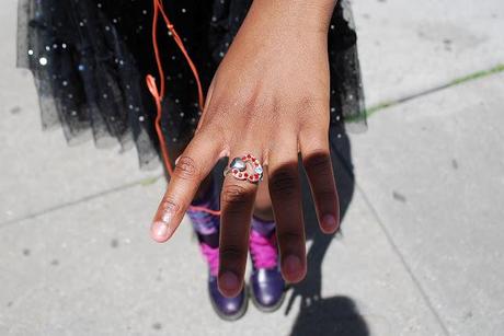 New York Street Style : Get Purple