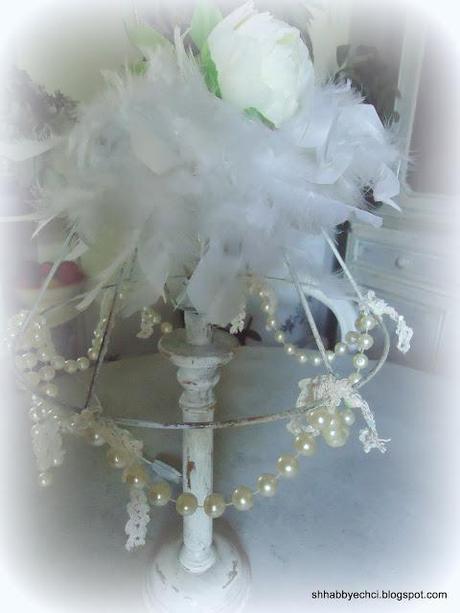 Come creare una lampada da tavolo romanticamente shabby