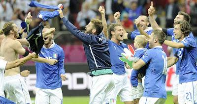 EURO 2012 Semifinali | Germania - Italia 1-2 | Highlights - video gol