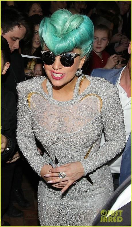 Celebrity Nail Star | Glittering Lady Gaga