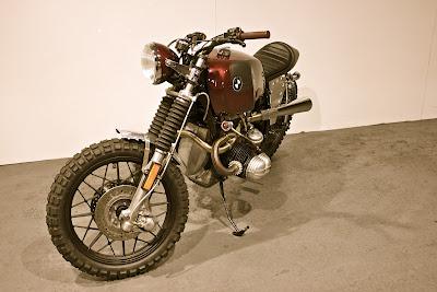 R100 Siren