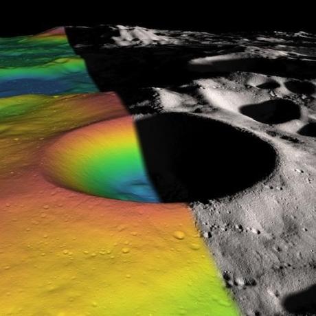 Un cratere lunare ricco di acqua