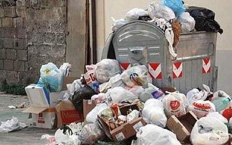 Emergenza rifiuti I sindaci chiamino a responsabilità se stessi e la Regione Calabria