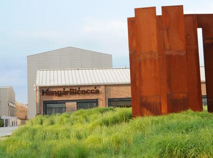 Estate 2012 a Milano: le mostre temporanee dell’Hangar Bicocca