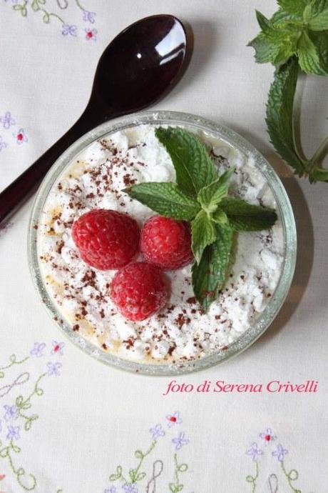 TIRAMISU’ CON LAMPONI E DIGESTIVE di Dolcipensieri