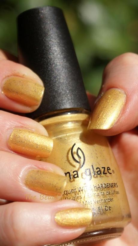 A Brand 4 a Week – China Glaze Champagne Bubble