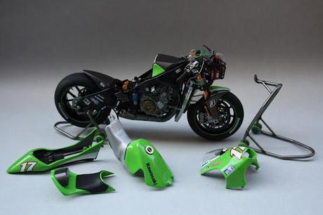 Kawasaki ZX-RR R.De Puniet 2006 (Tamiya) by Gennaro Zappa