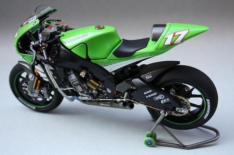 Kawasaki ZX-RR R.De Puniet 2006 (Tamiya) by Gennaro Zappa