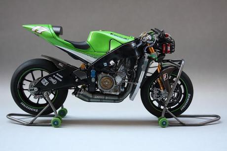 Kawasaki ZX-RR R.De Puniet 2006 (Tamiya) by Gennaro Zappa