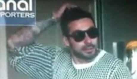 VIDEO – Lavezzi atterra a Parigi ma ci sono solo Napoletani ad attenderlo ! Rifiuta una sciarpa ma poi… Ecco le immagini !