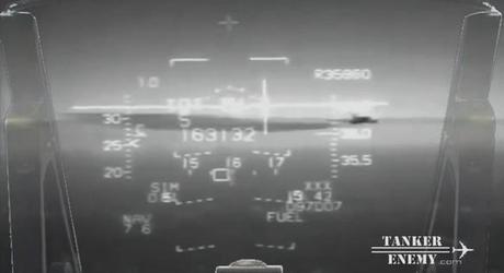 Mancata collisione sul Mar Tirreno tra un F-16 di base a Trapani ed un tanker chimico