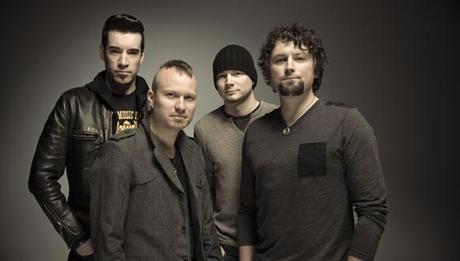 THEORY OF A DEADMAN - Il video di ''Hurricane''