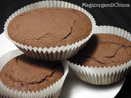 Muffin di quinoa ai datteri e cacao (glutenfree)