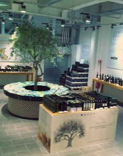 Reparto olio a Eataly Roma