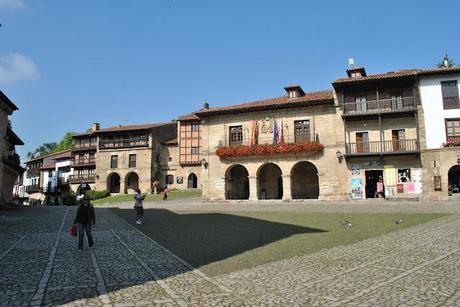 Northern Spain on the road: step 1 - Santillana de mar