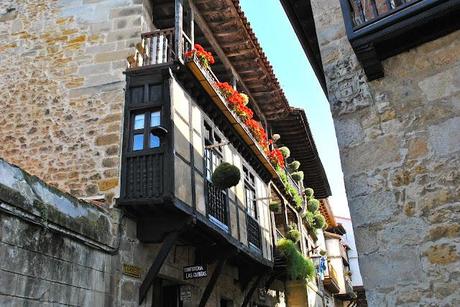 Northern Spain on the road: step 1 - Santillana de mar